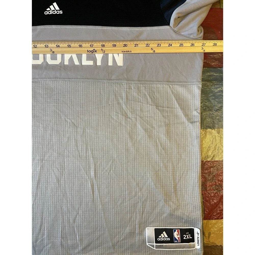 Men's 2XL NWOT Brooklyn Nets Adidas Color Block Pullover Hoodie Gray